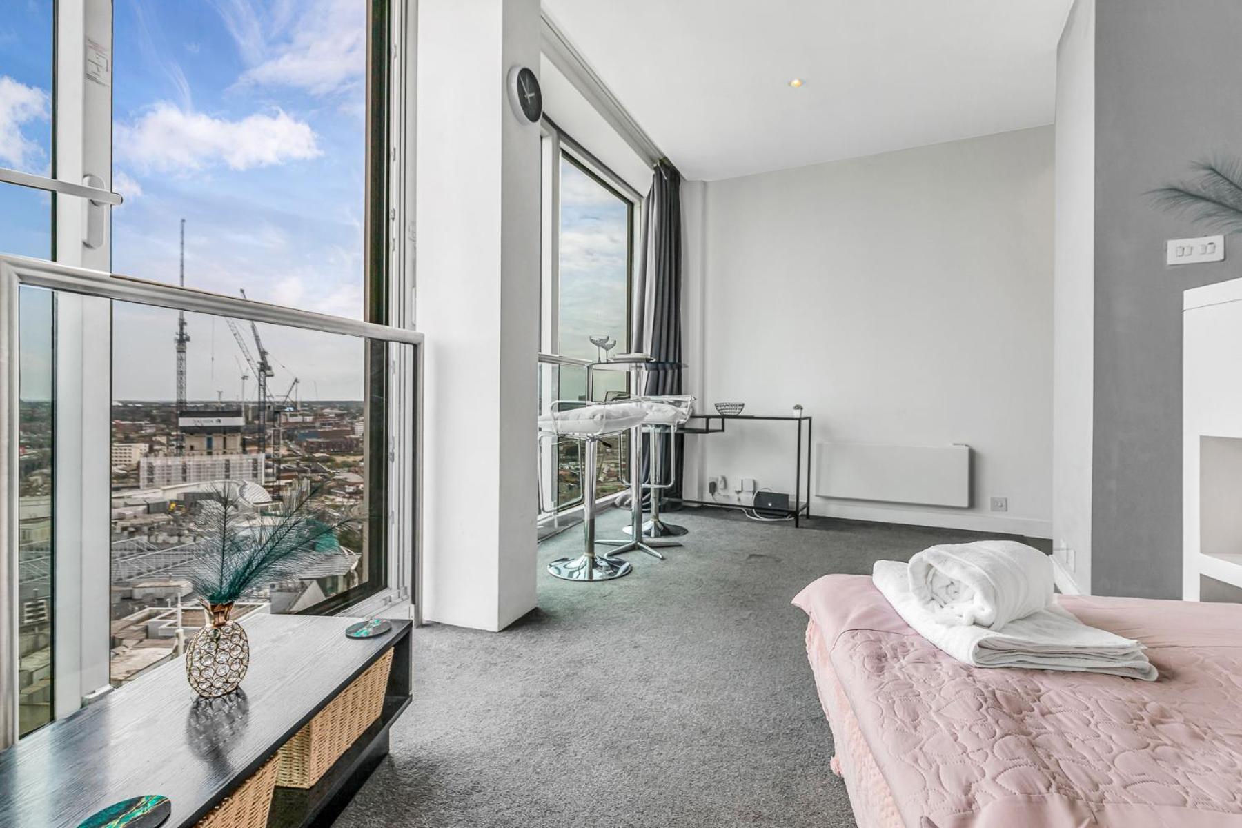 2-Bed Studio At The Heart Of Birmingham City Center Exterior photo