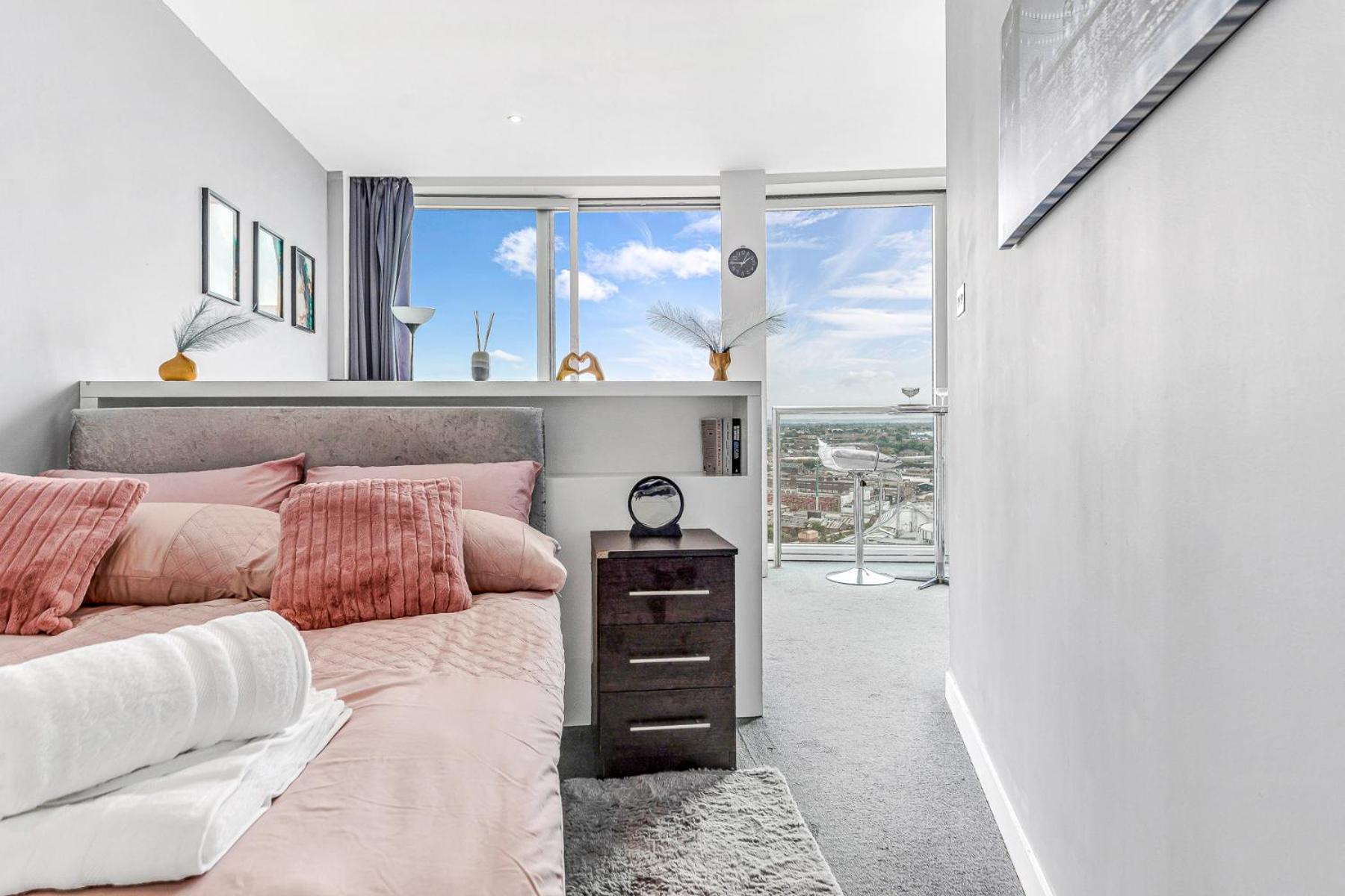 2-Bed Studio At The Heart Of Birmingham City Center Exterior photo